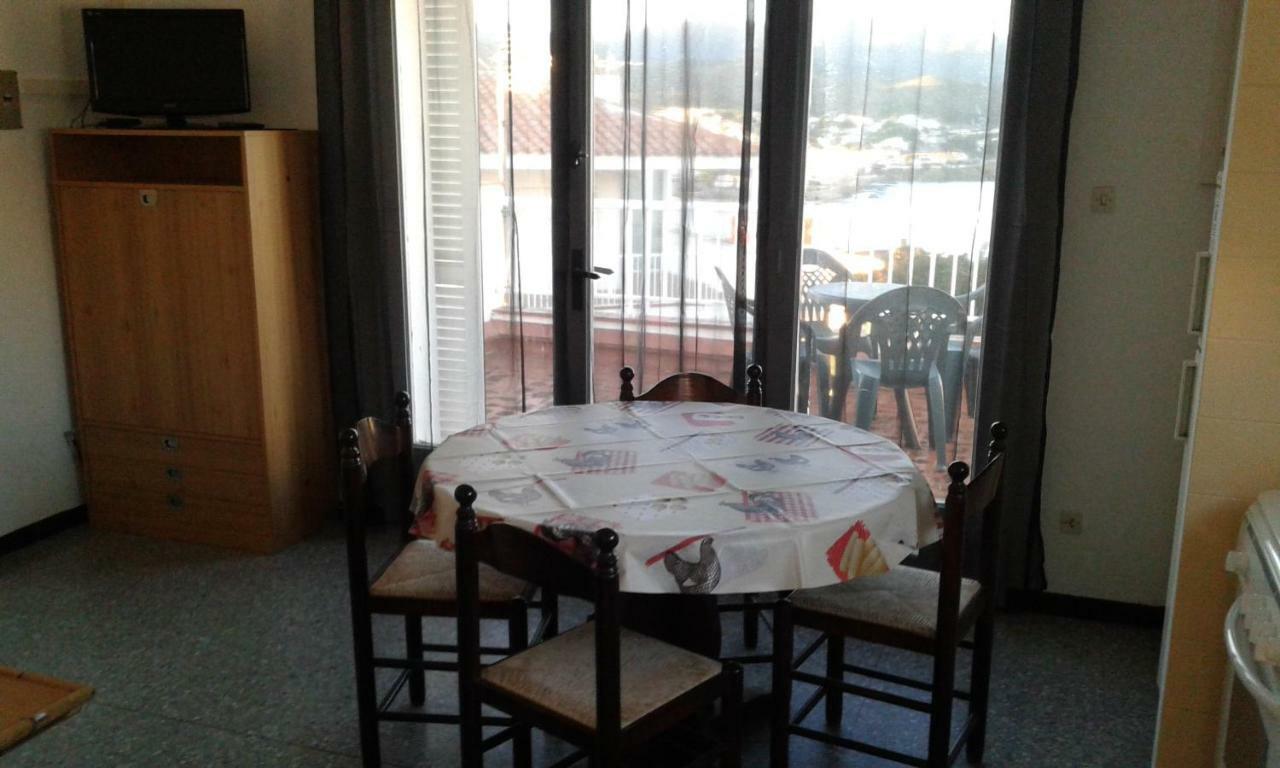 Espectaculares Vistas Al Mar Atico Y Apart 3 Habitaciones Llanca Ngoại thất bức ảnh
